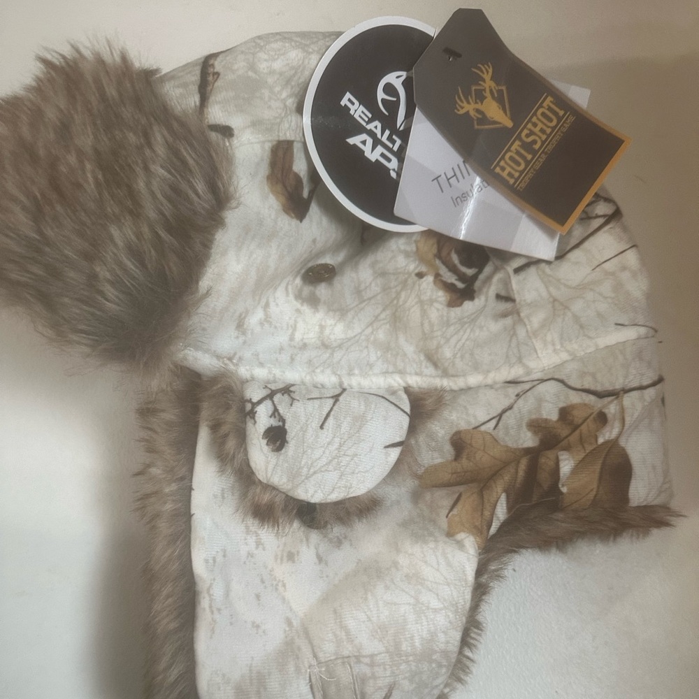 NWT RealTree flapper hat with 3M Thinsulate